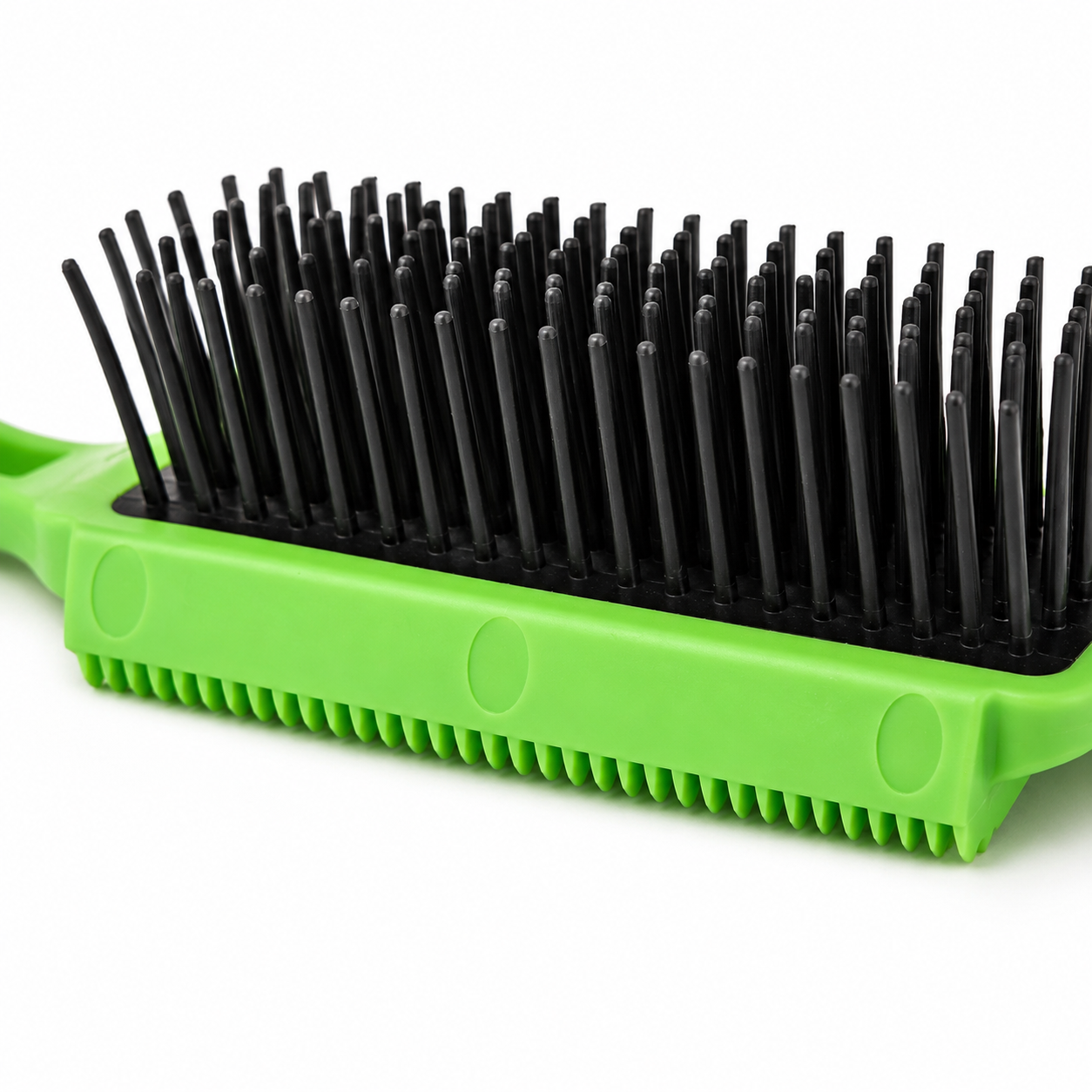 KD-125 American-made molded horse brush detail
