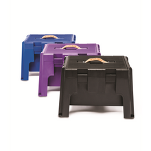 K&D KD-164 grooming stool included in the grooming and stall enrichment set